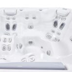 Makalu Life EssentialPremium Hot Tub - Image 7