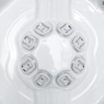 Elbrus LifeLuxury Hot Tub - Image 13